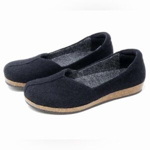 Stegmann Liesl Wool Skimmer